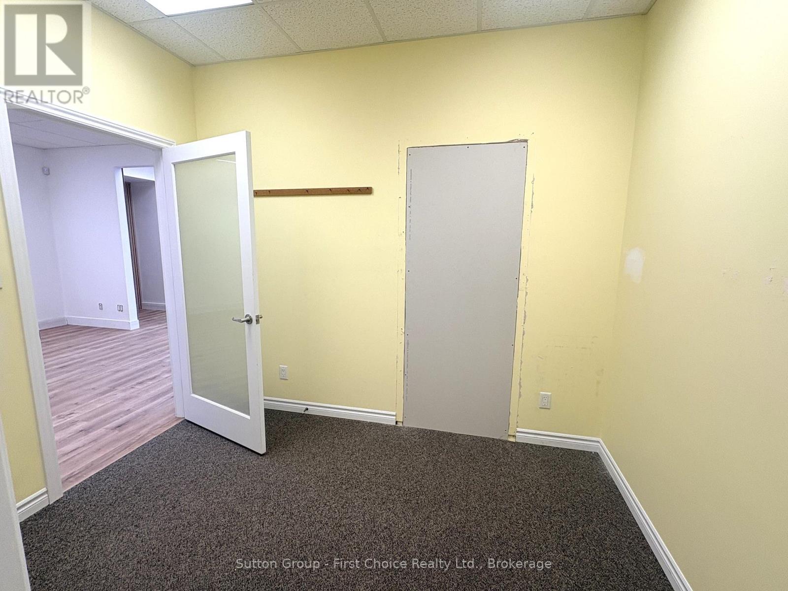 #6 - 1020 Ontario Street Property Photo 14