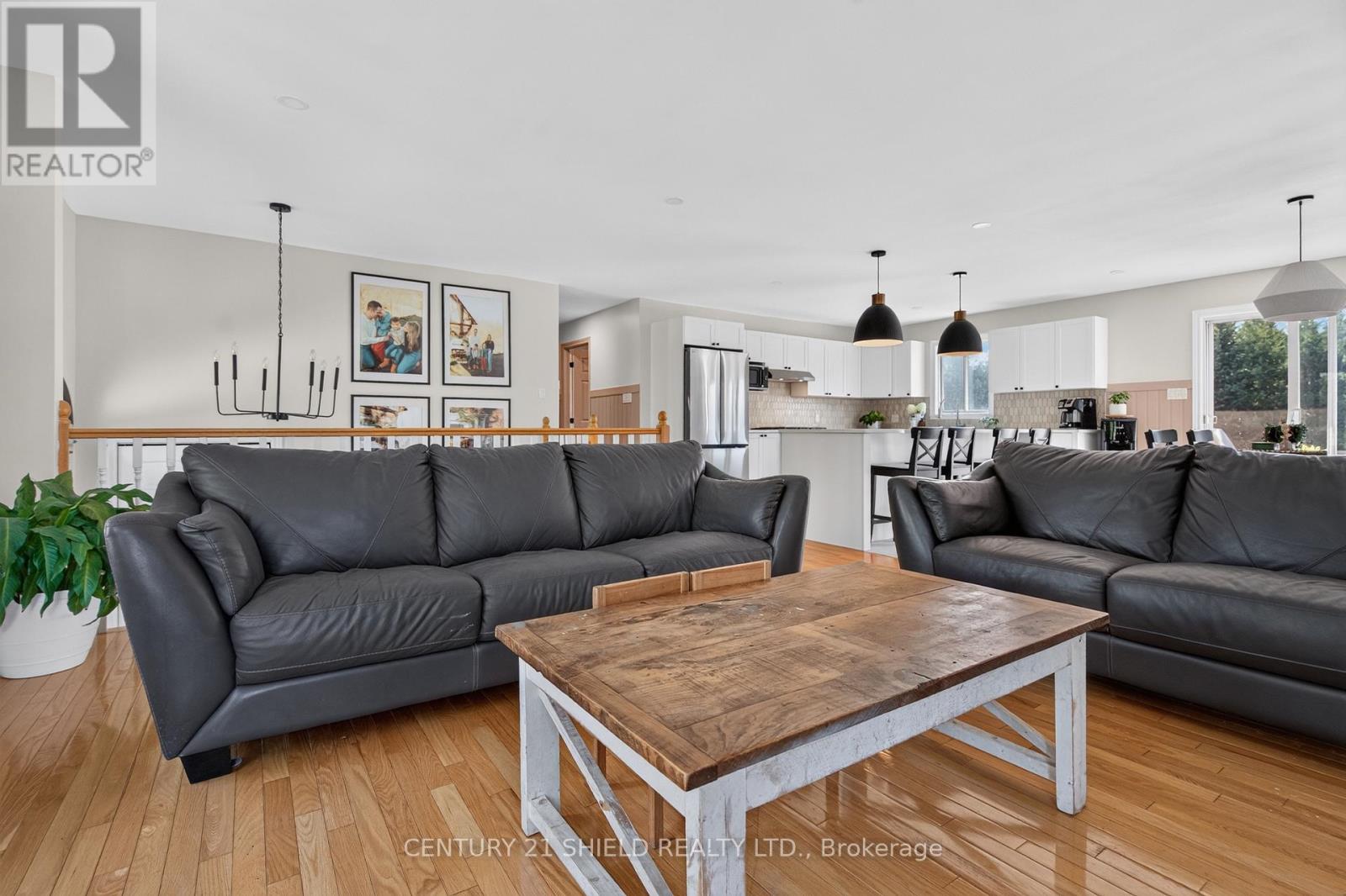 17070 Speer Road Property Photo 6