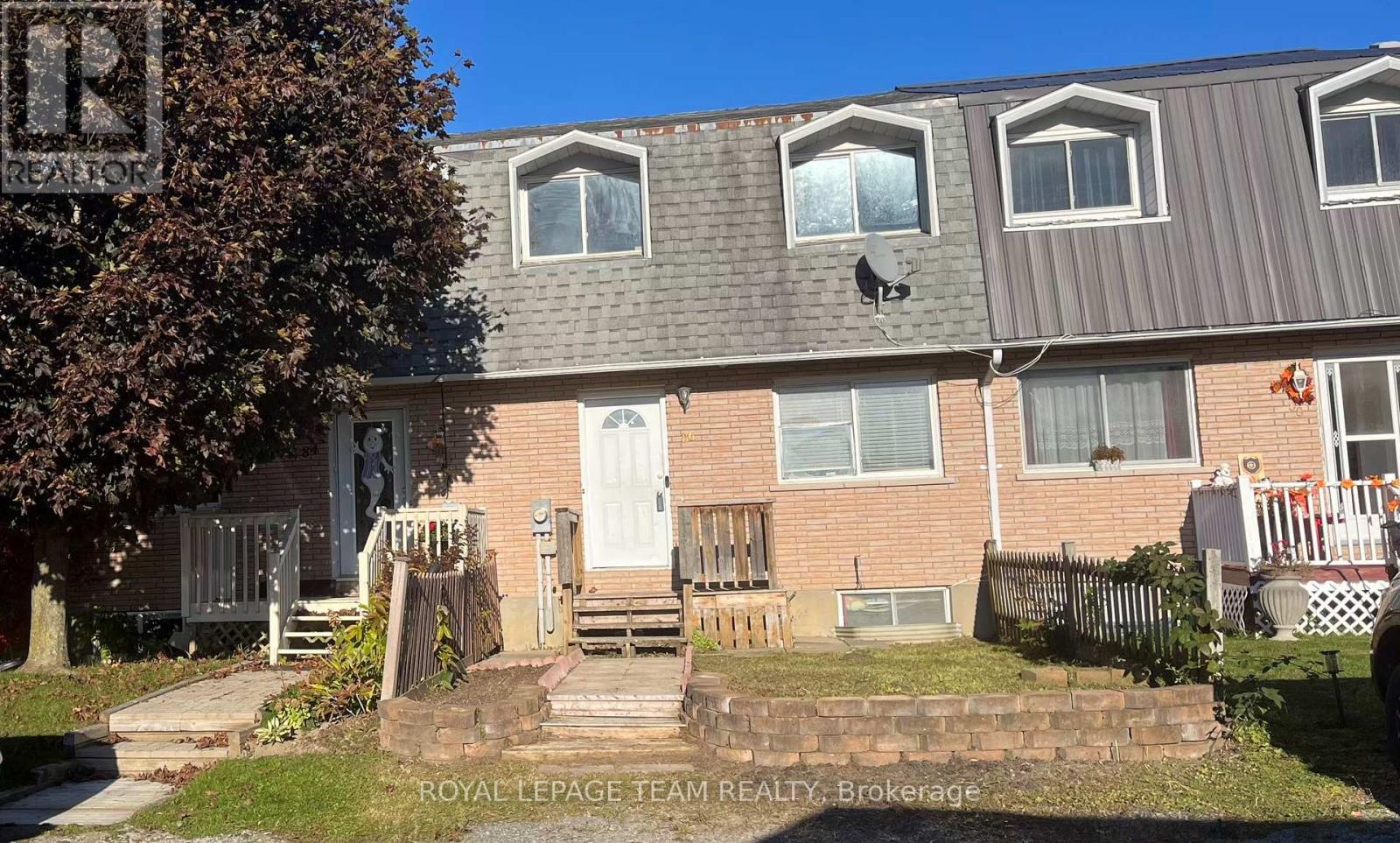 86 Carraway Crescent Property Photo 1