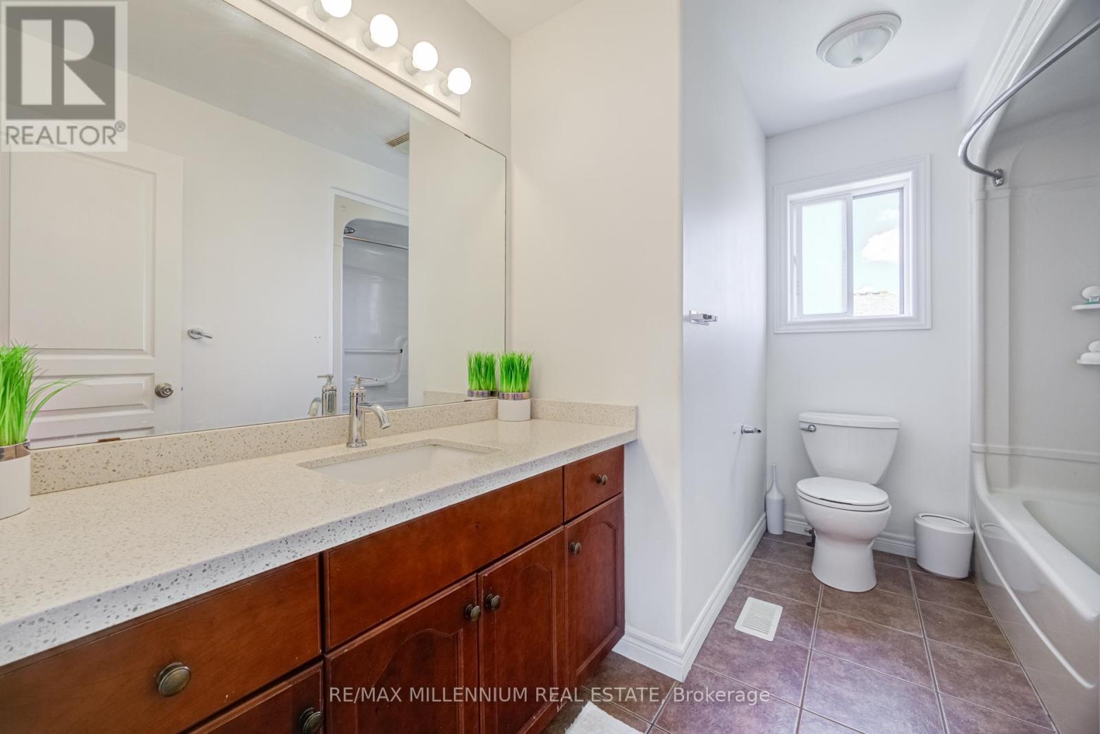 96 Windwood Drive Property Photo 27