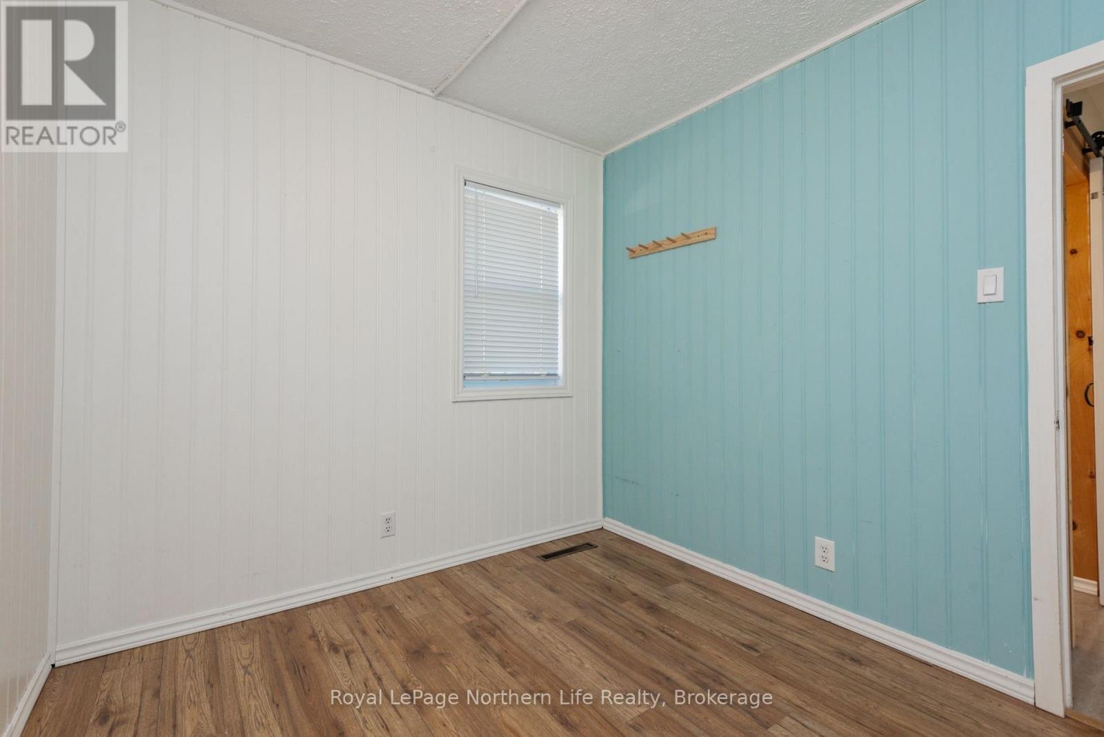 124 Vincent Avenue Property Photo 25