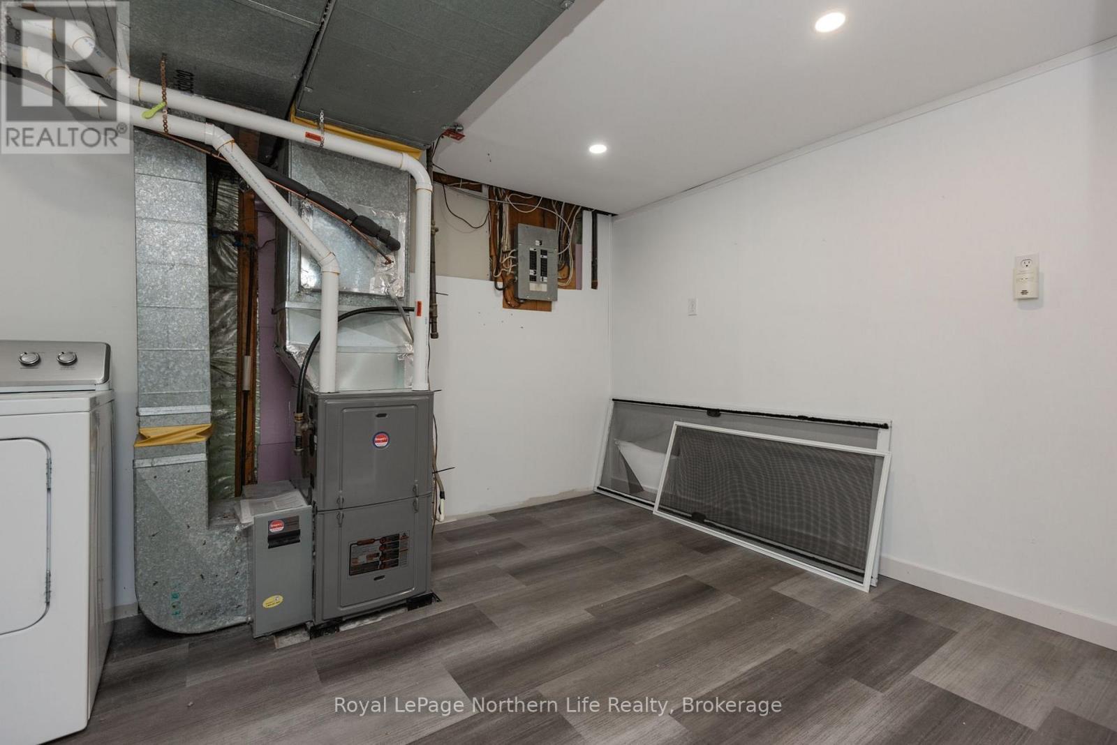 124 Vincent Avenue Property Photo 30