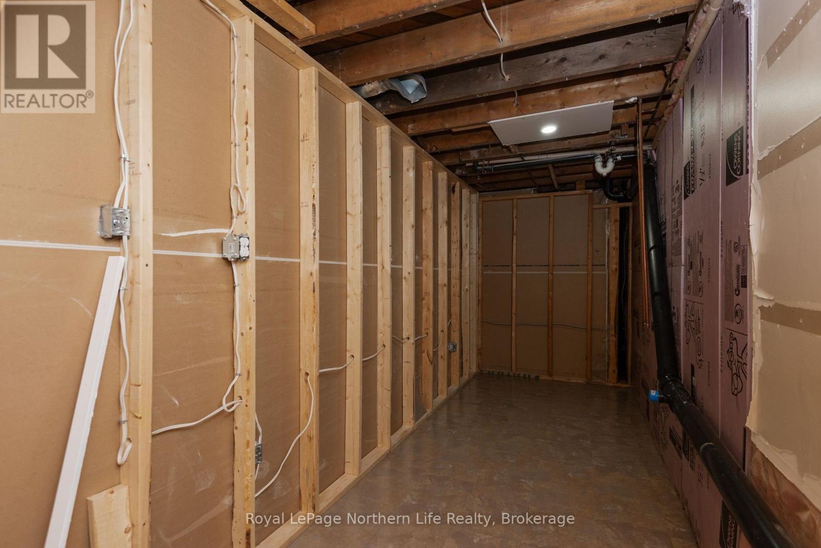 124 Vincent Avenue Property Photo 32