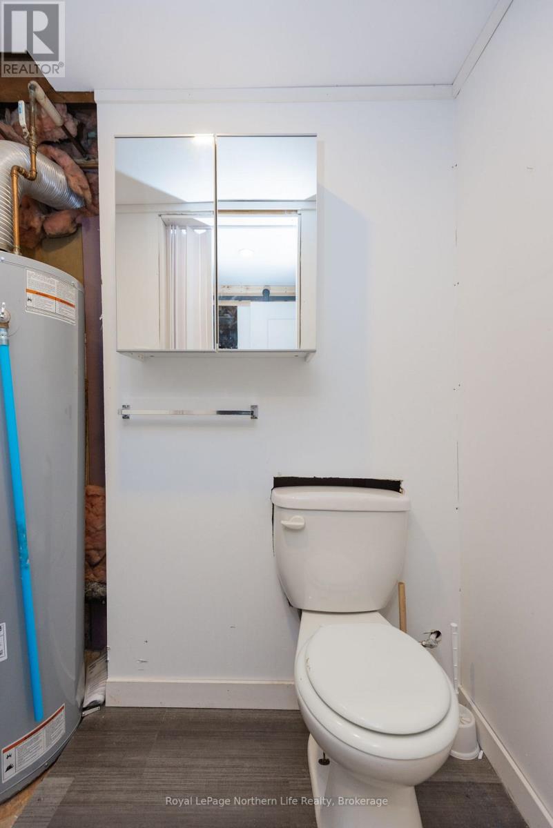 124 Vincent Avenue Property Photo 33