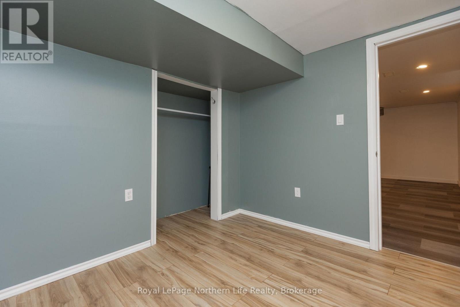 124 Vincent Avenue Property Photo 40