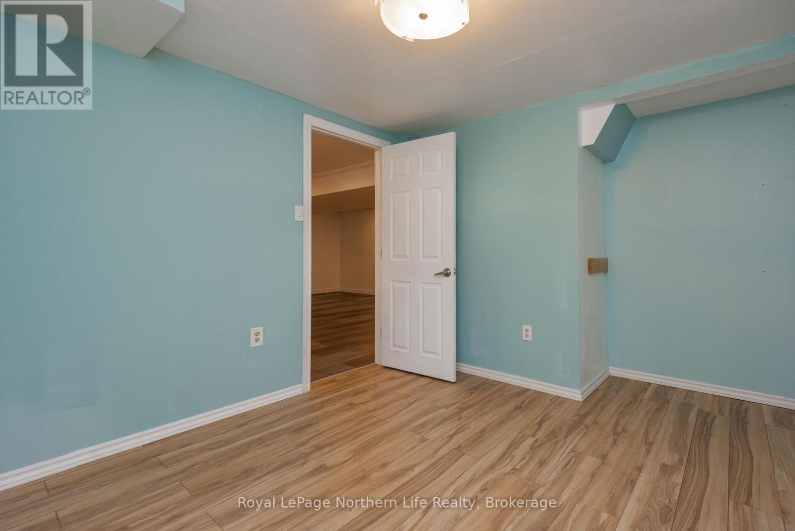 124 Vincent Avenue Property Photo 44