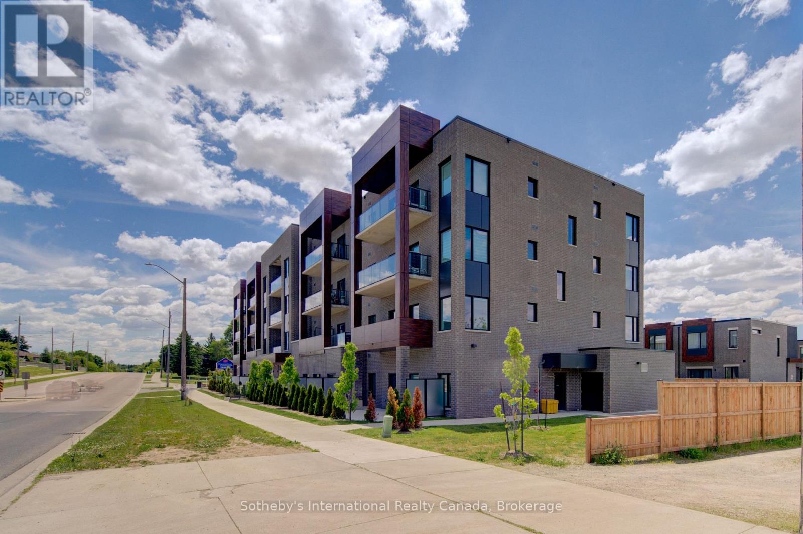 402 - 408 Dundas Street S Property Photo 1