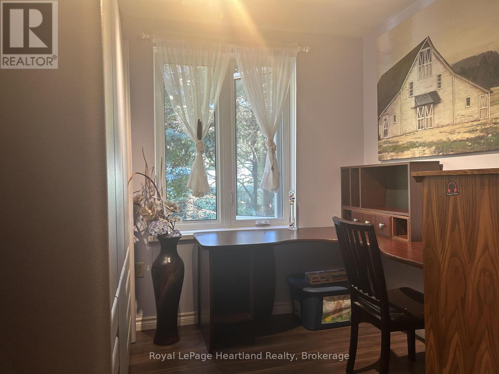 90 Mary Street Property Photo 12