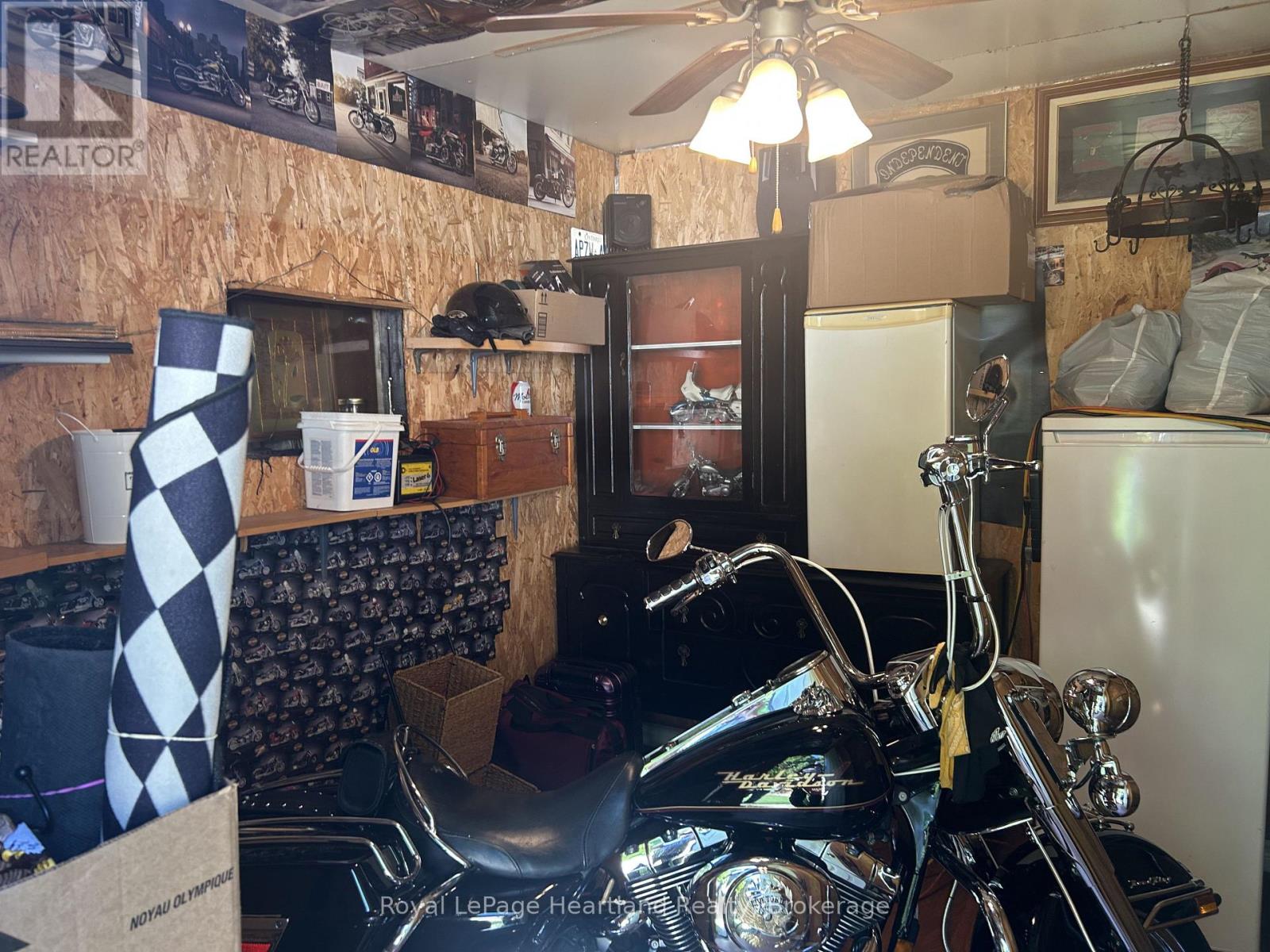 90 Mary Street Property Photo 23