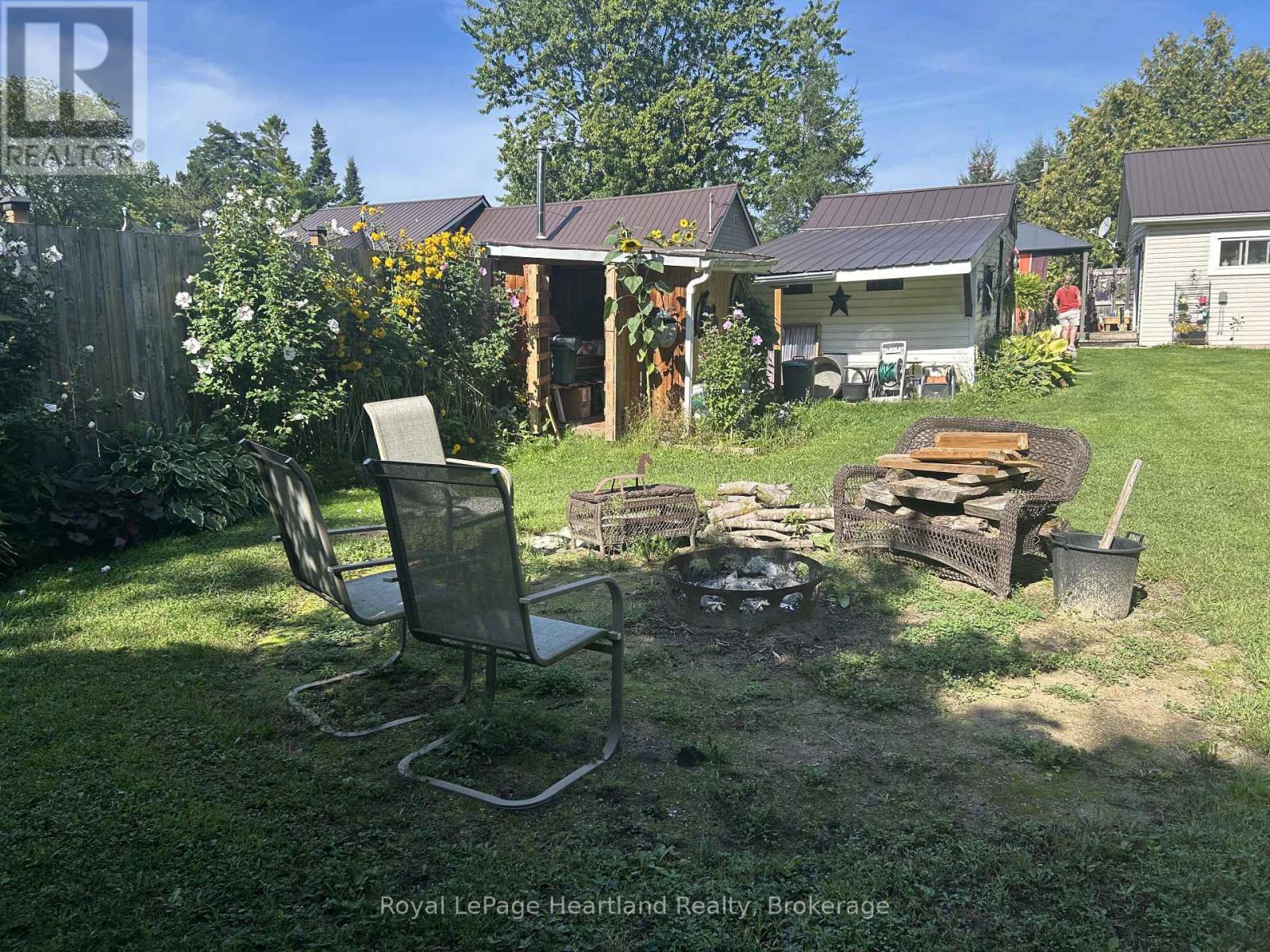 90 Mary Street Property Photo 26