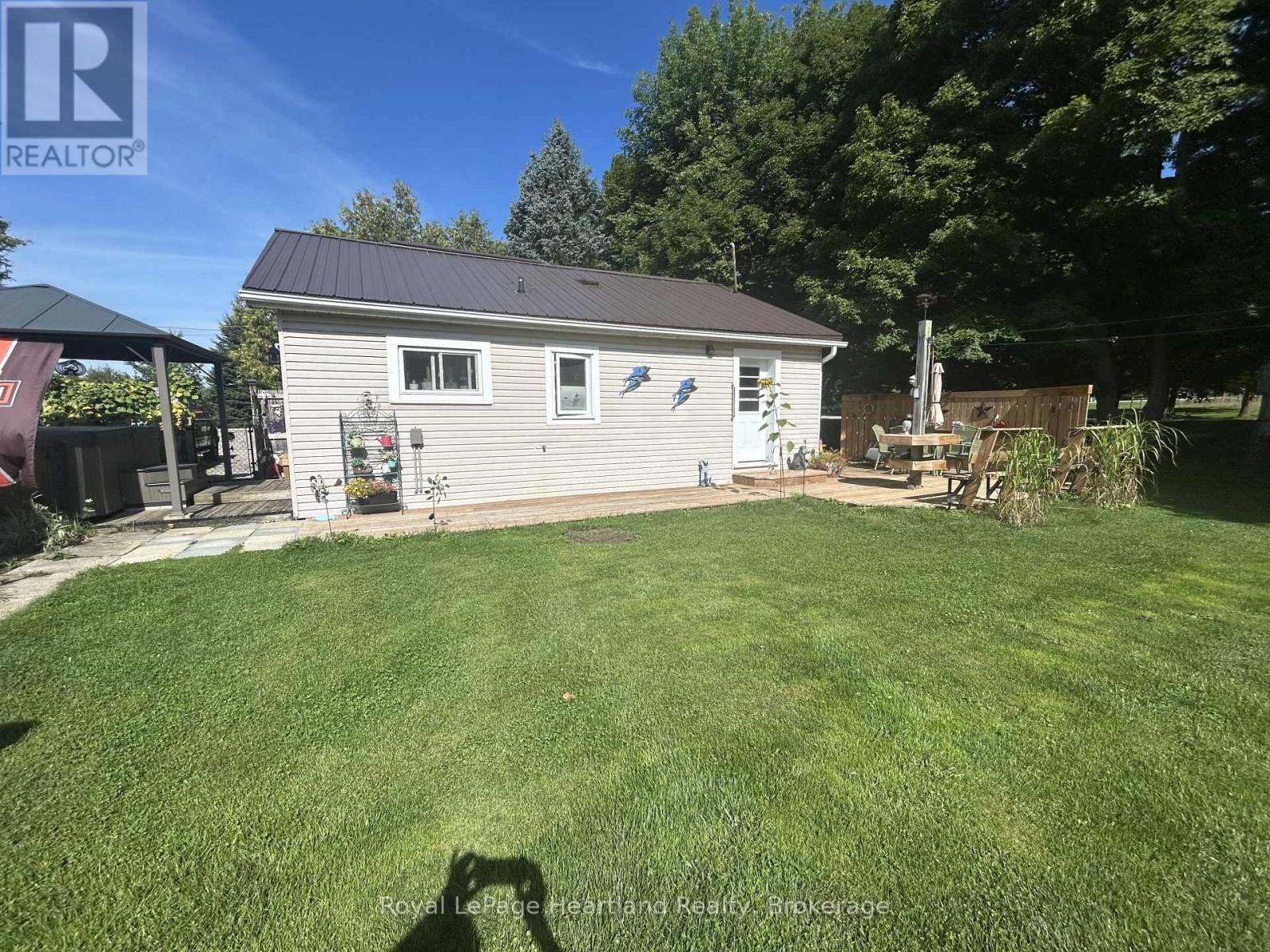 90 Mary Street Property Photo 33