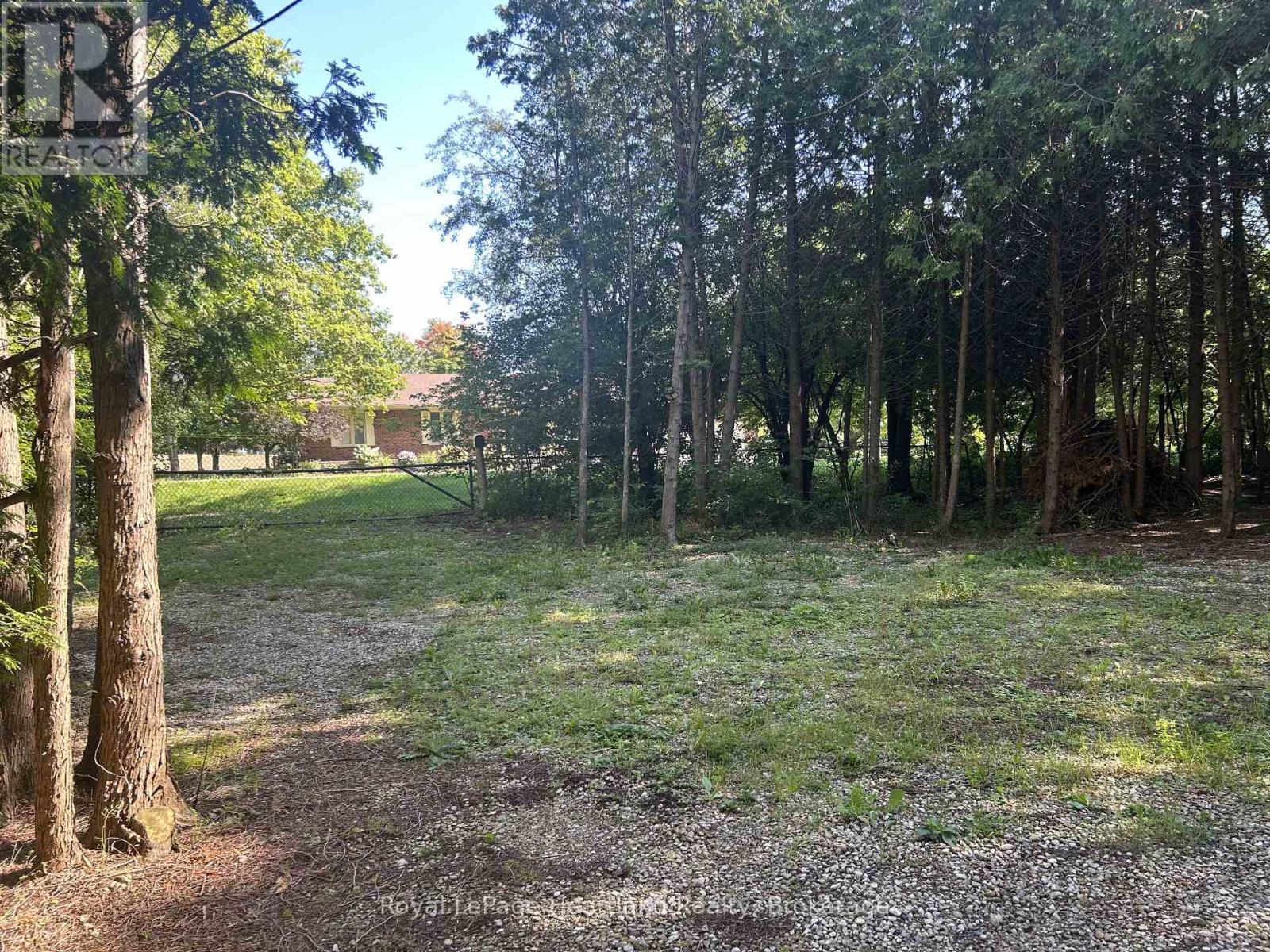 90 Mary Street Property Photo 45