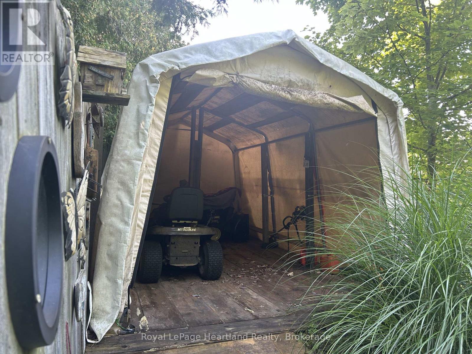 90 Mary Street Property Photo 47