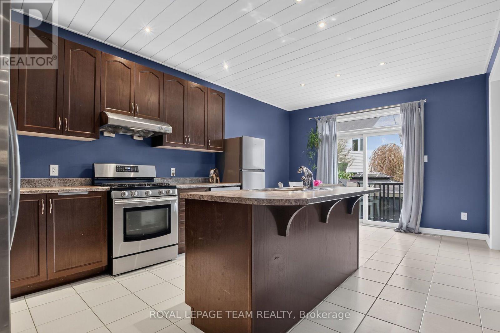 413 Brigatine Avenue Property Photo 7