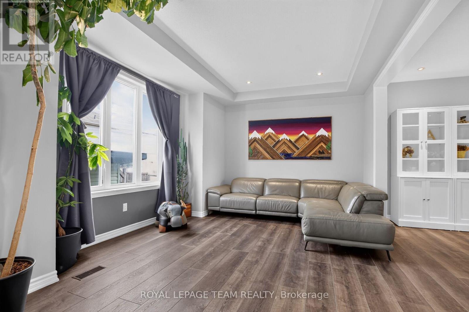 413 Brigatine Avenue Property Photo 12