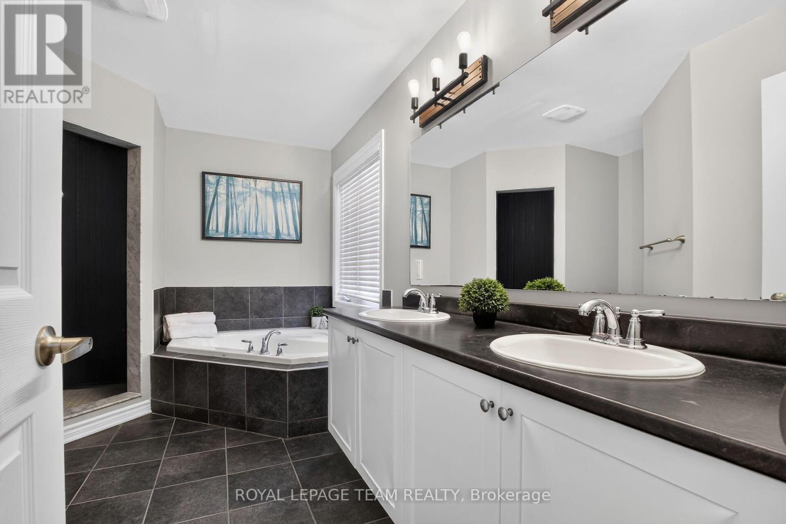 413 Brigatine Avenue Property Photo 27