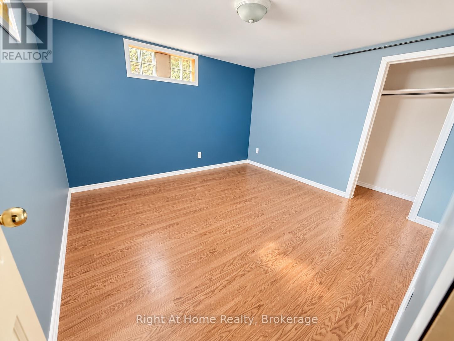 145 Kenogami Avenue S Property Photo 13