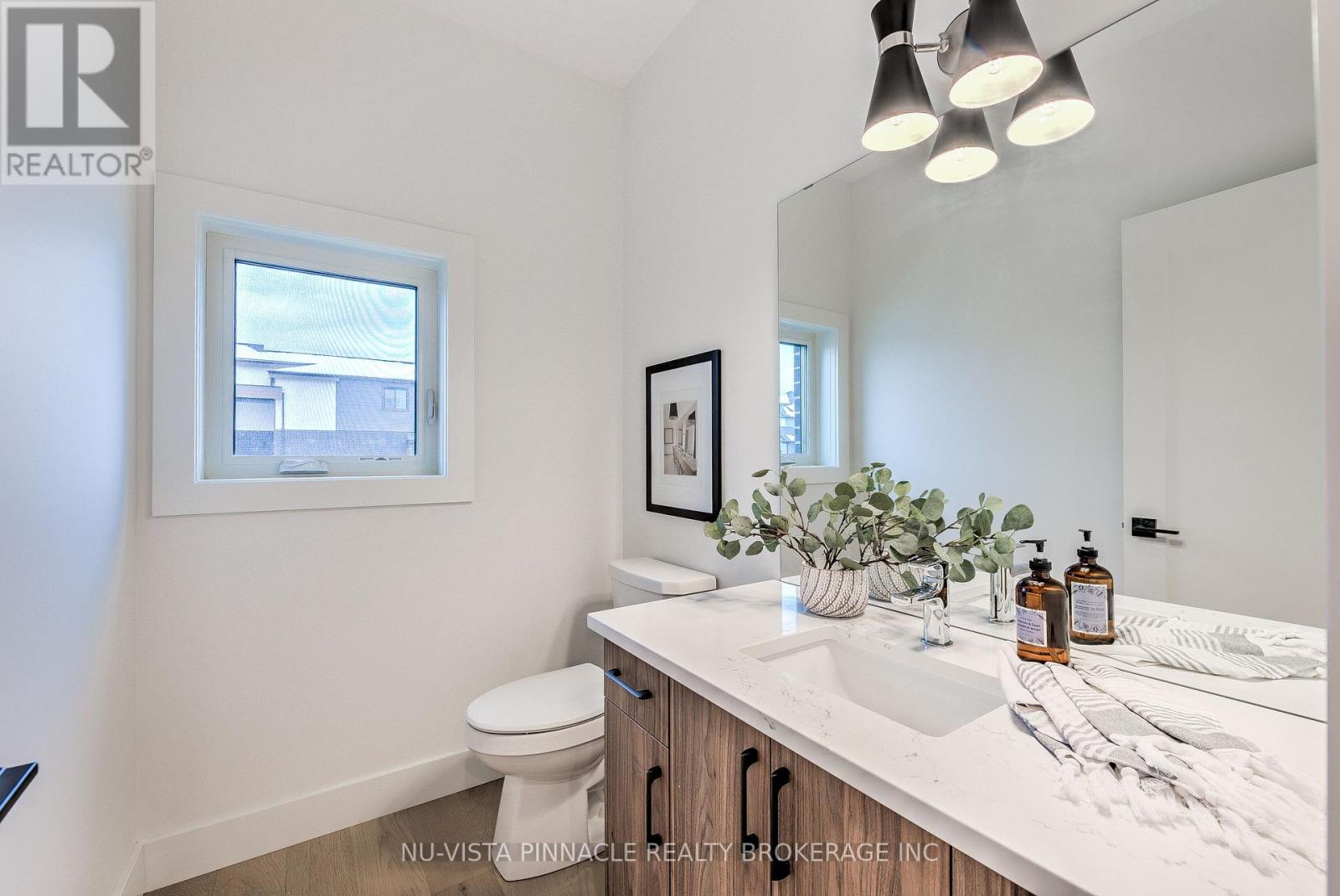 260 Crestview Drive Property Photo 19