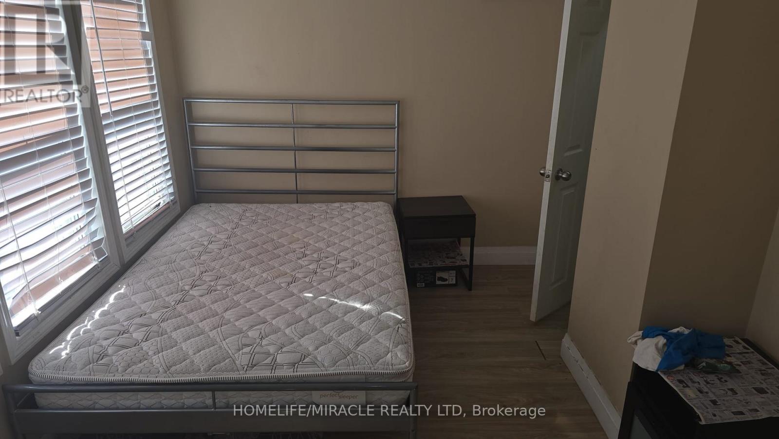 4364 Bampfield Street Property Photo 2
