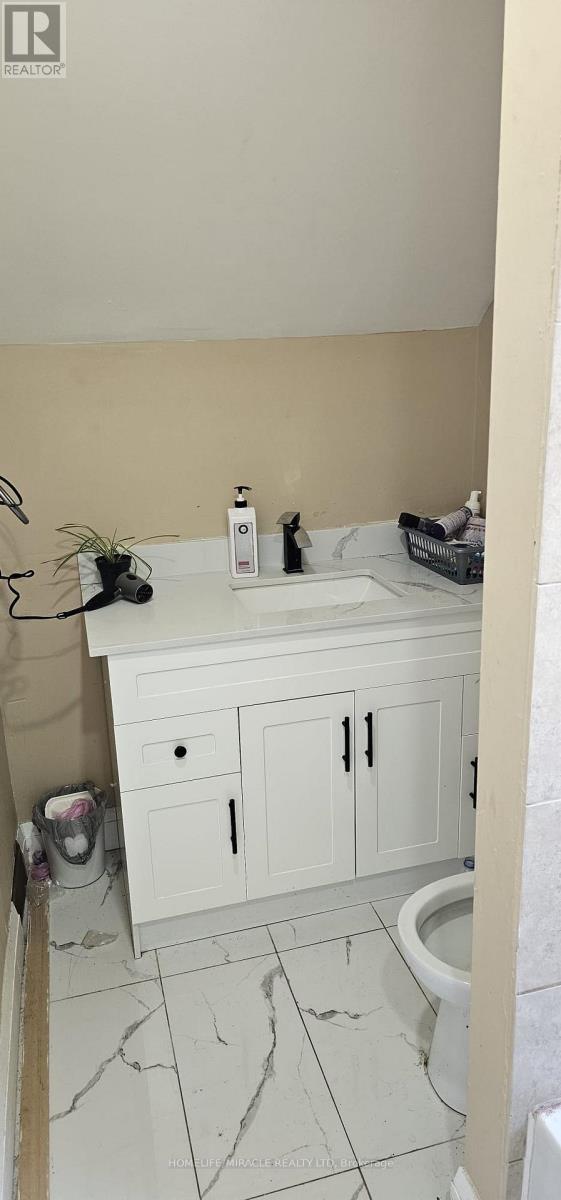 4364 Bampfield Street Property Photo 21