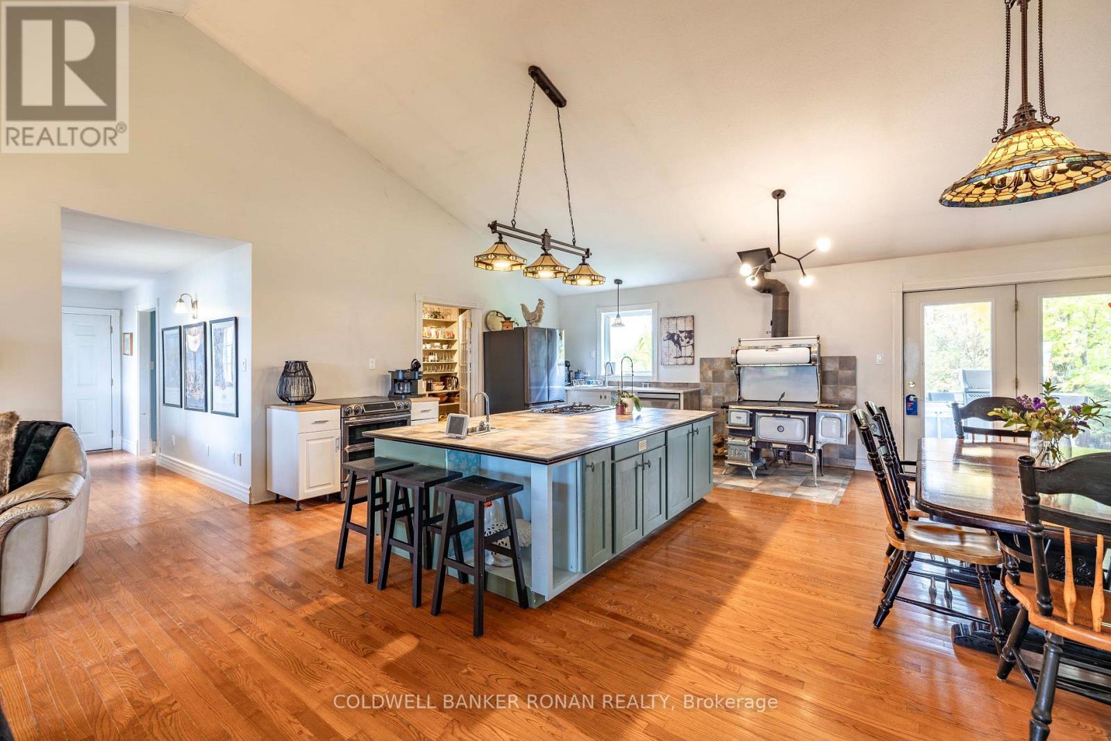 234439 Concession 2 Wgr Property Photo 8