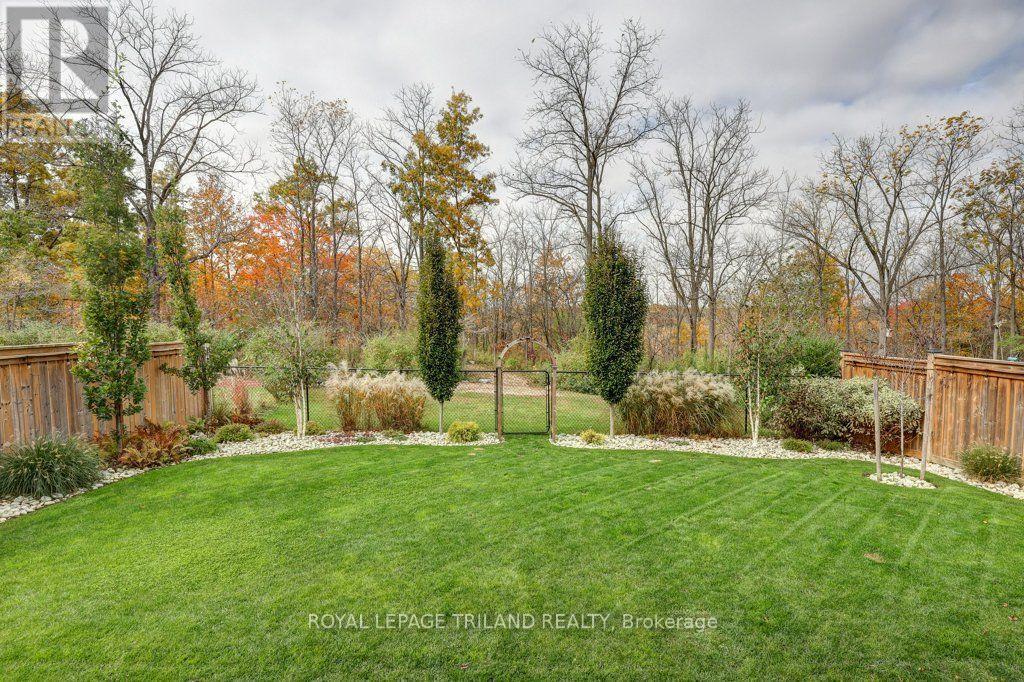 35 Royal Dornoch Drive Property Photo 8