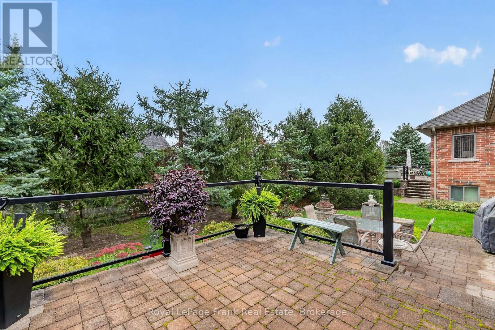 39 Green Arbour Way Property Photo 36