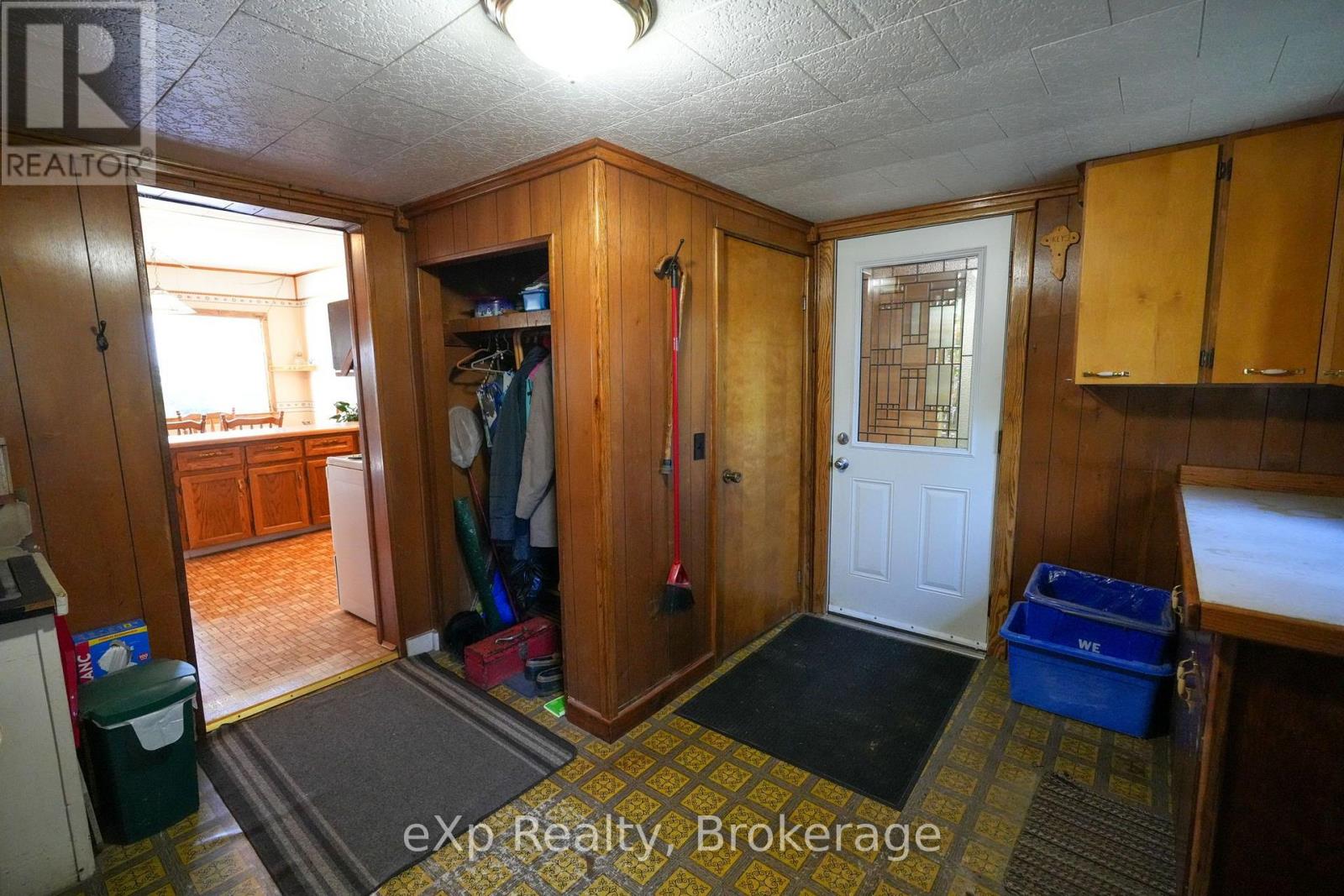 778 8th Avenue E Property Photo 20