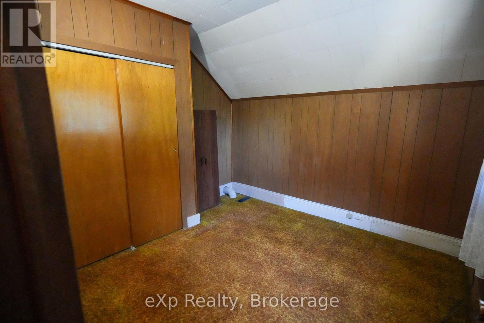 778 8th Avenue E Property Photo 25