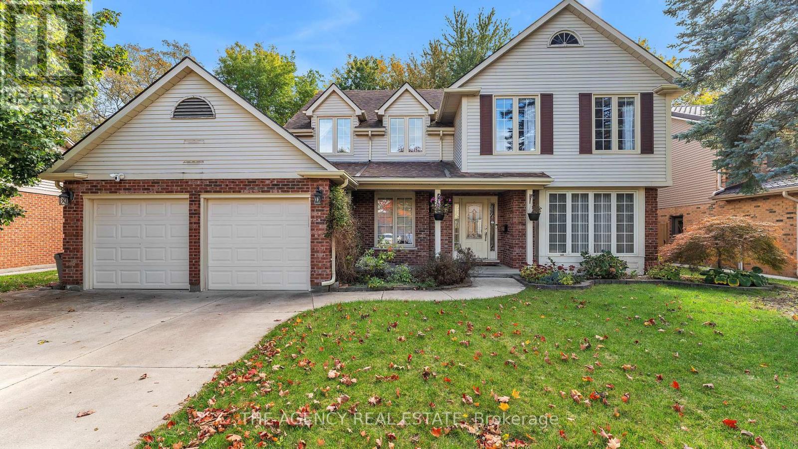 32 Glenview Crescent Property Photo 1