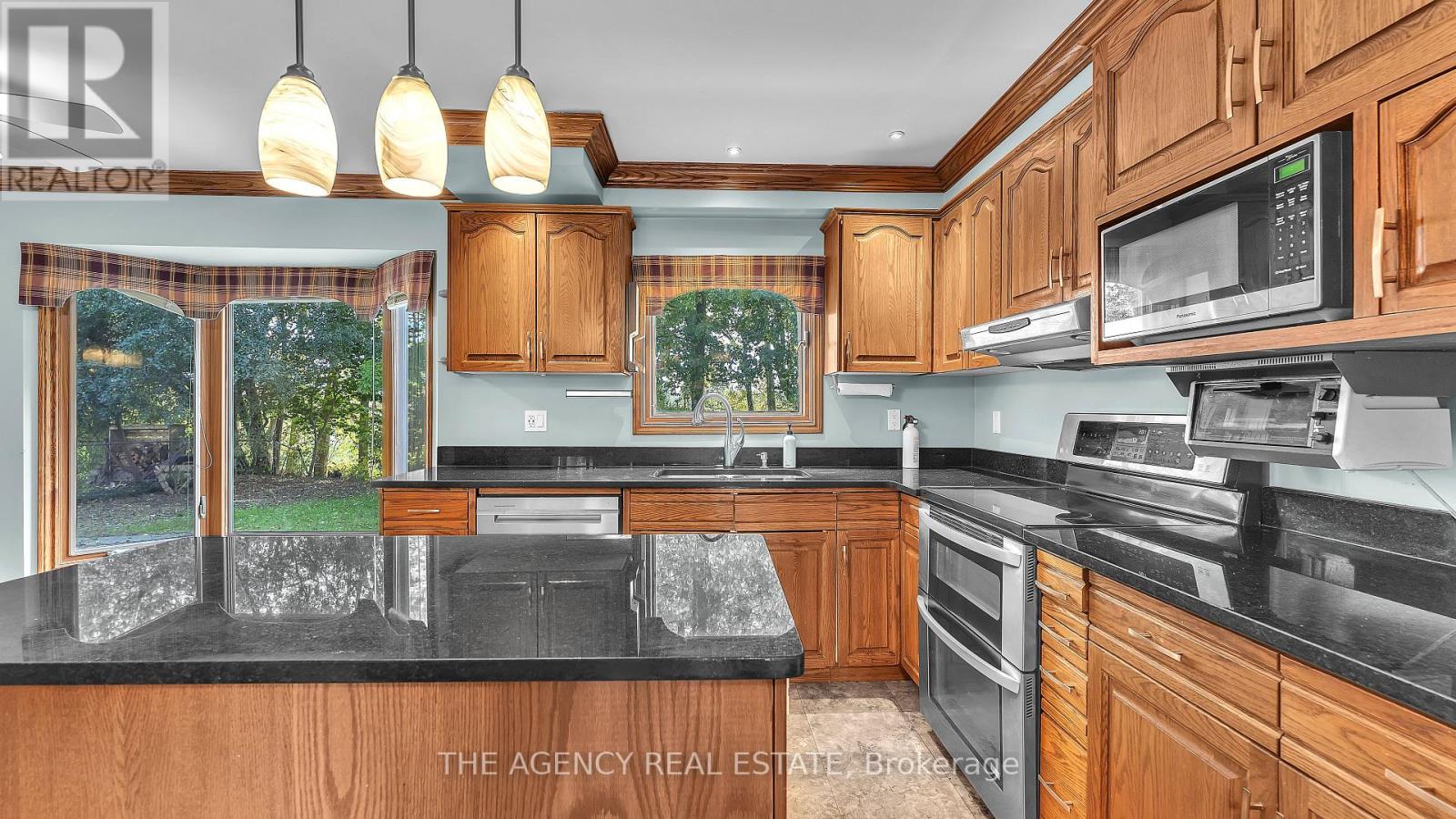 32 Glenview Crescent Property Photo 7