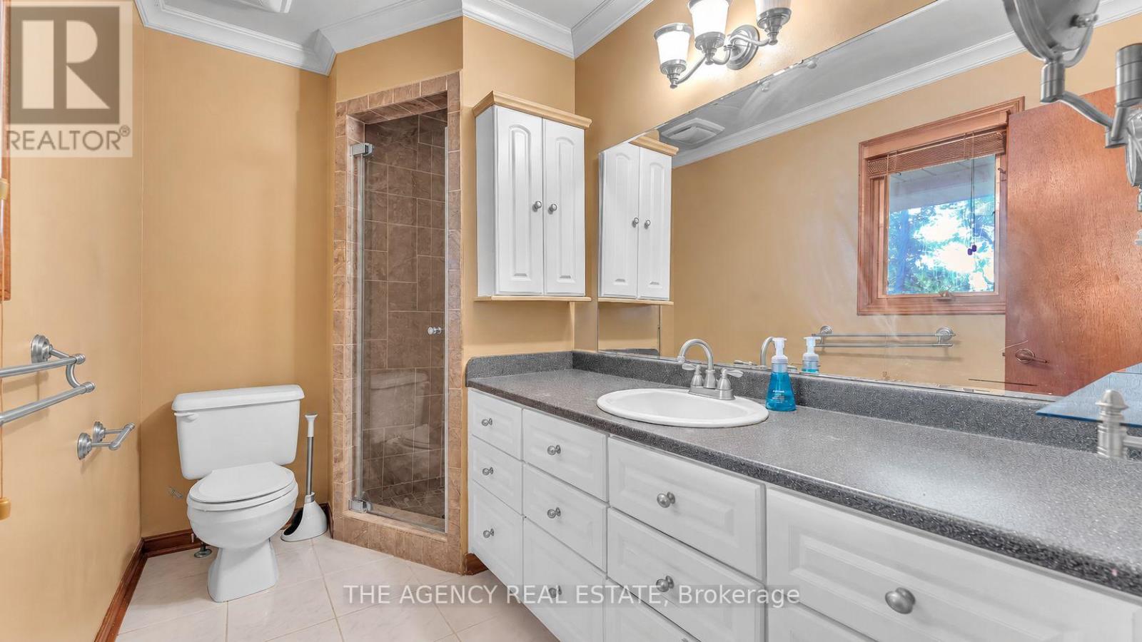 32 Glenview Crescent Property Photo 29