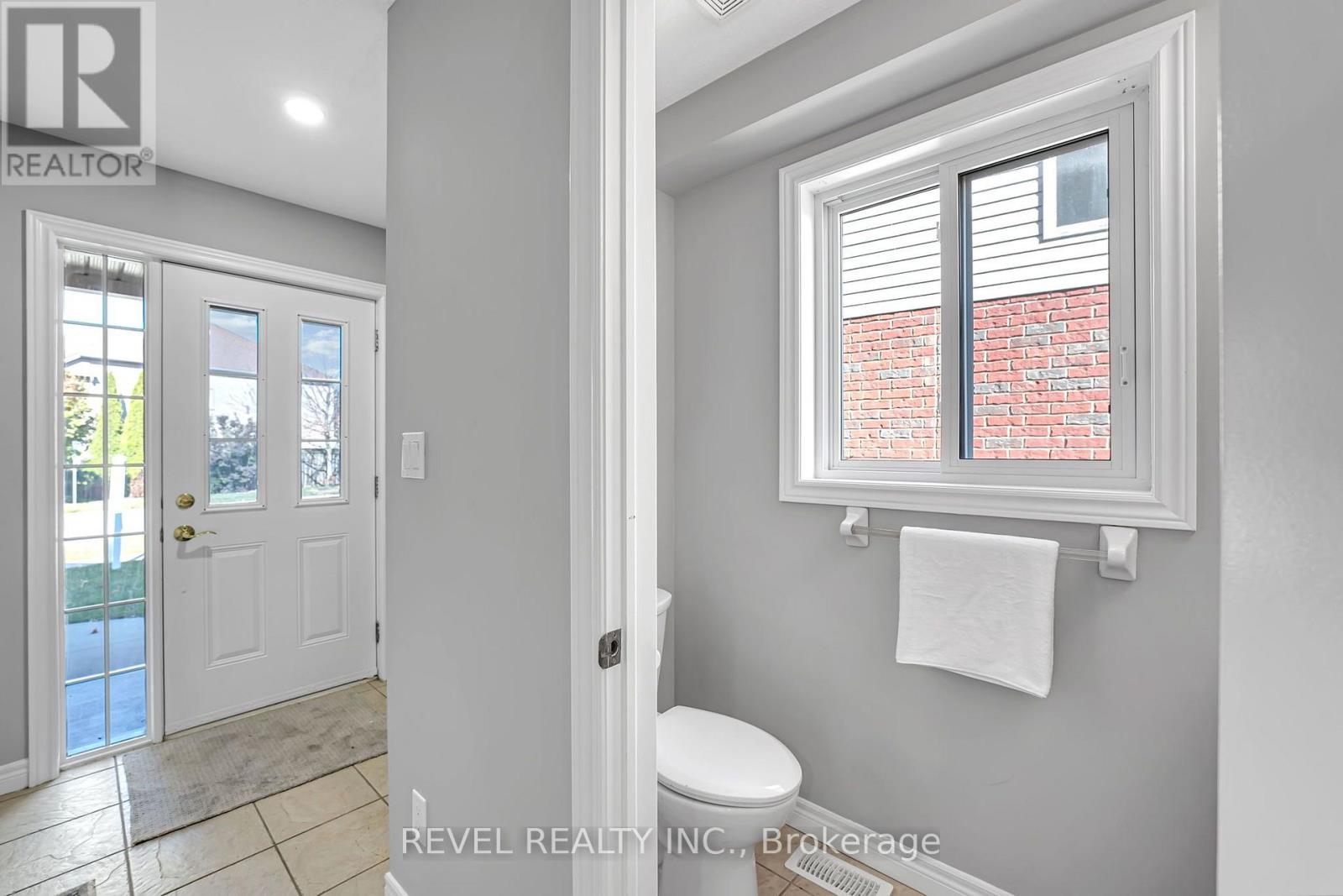 40 Yates Avenue Property Photo 8