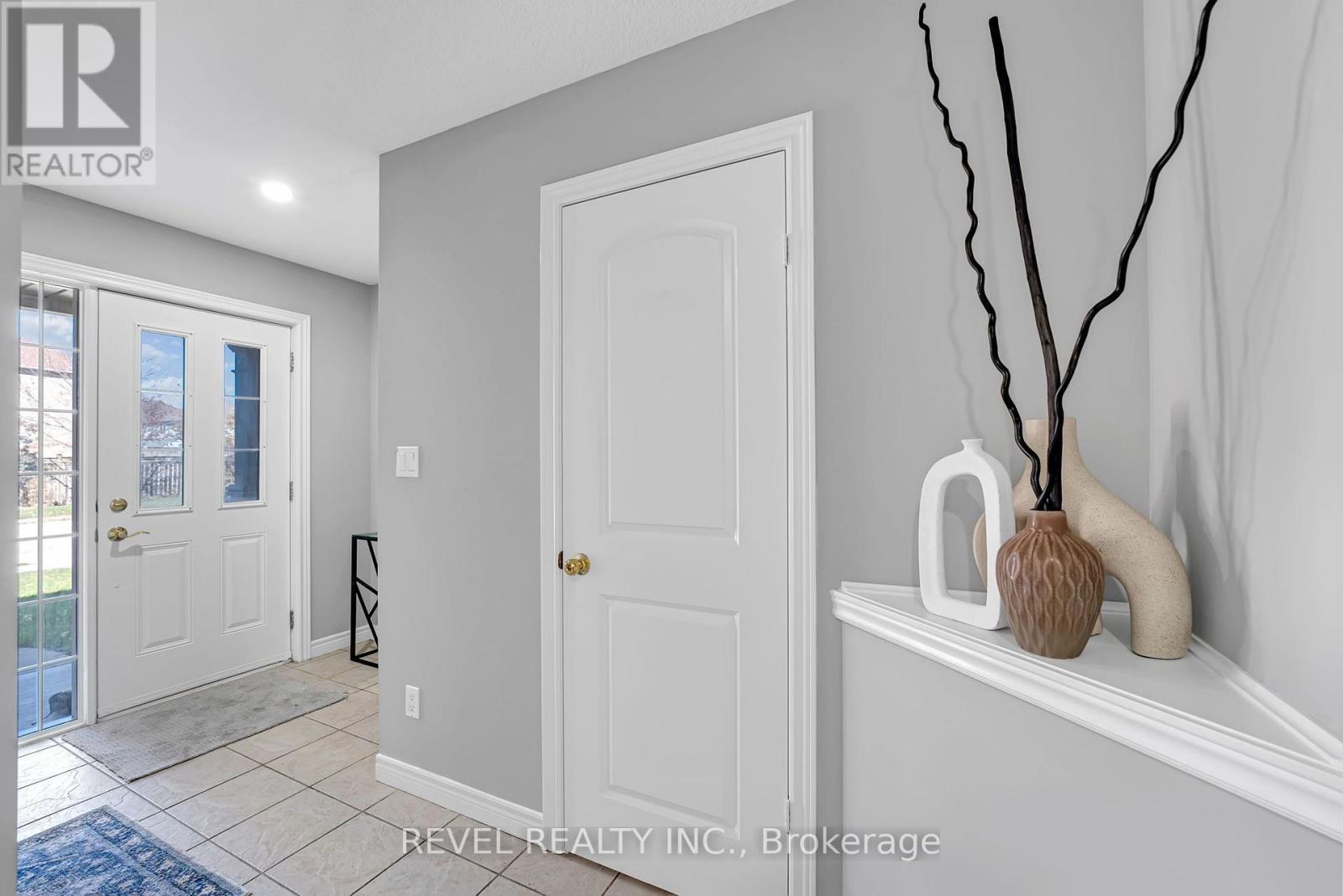 40 Yates Avenue Property Photo 12