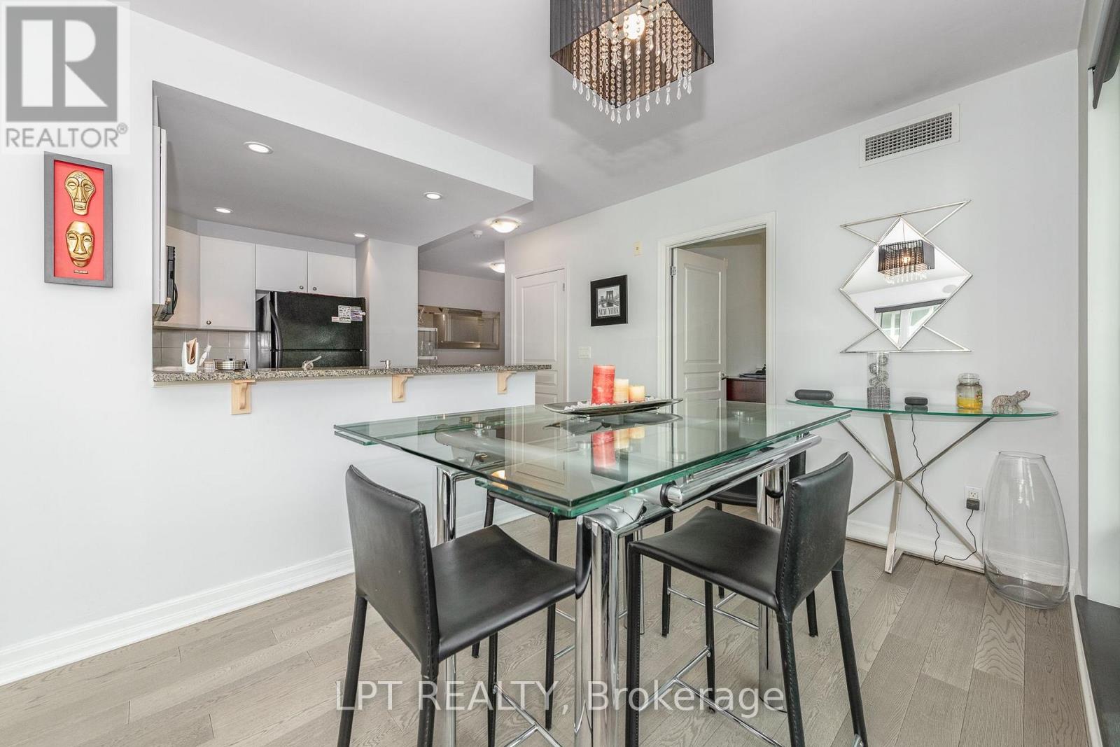 305 - 200 Besserer Street Property Photo 15