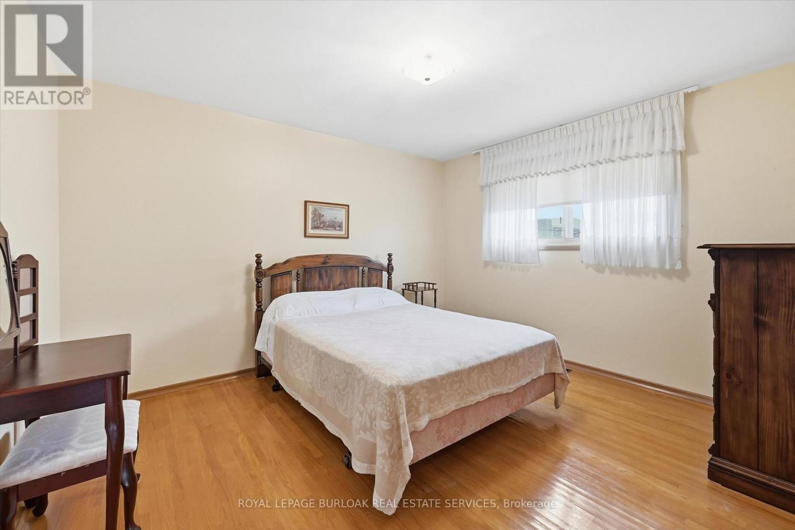 138 Luscombe Street Property Photo 17
