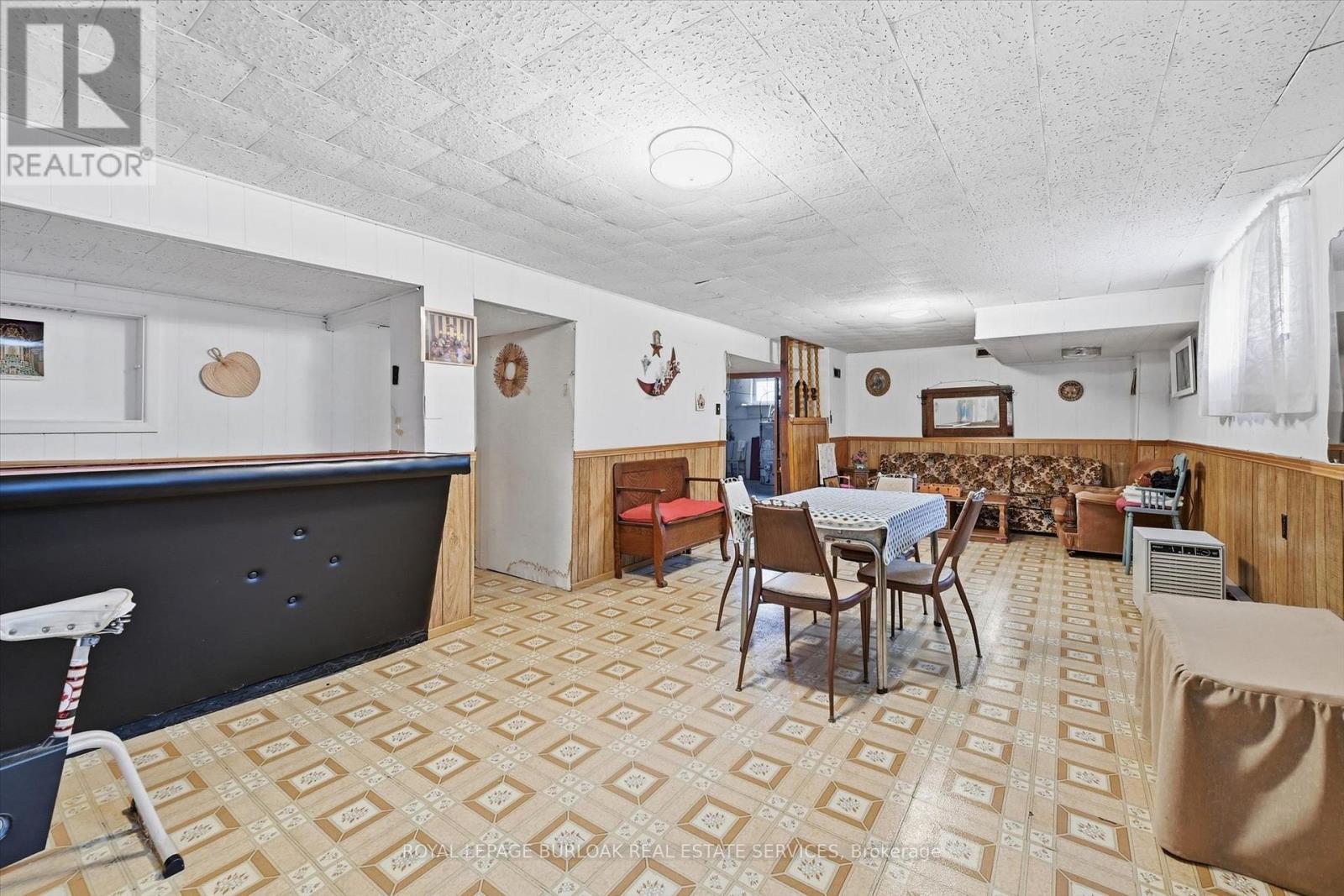 138 Luscombe Street Property Photo 28