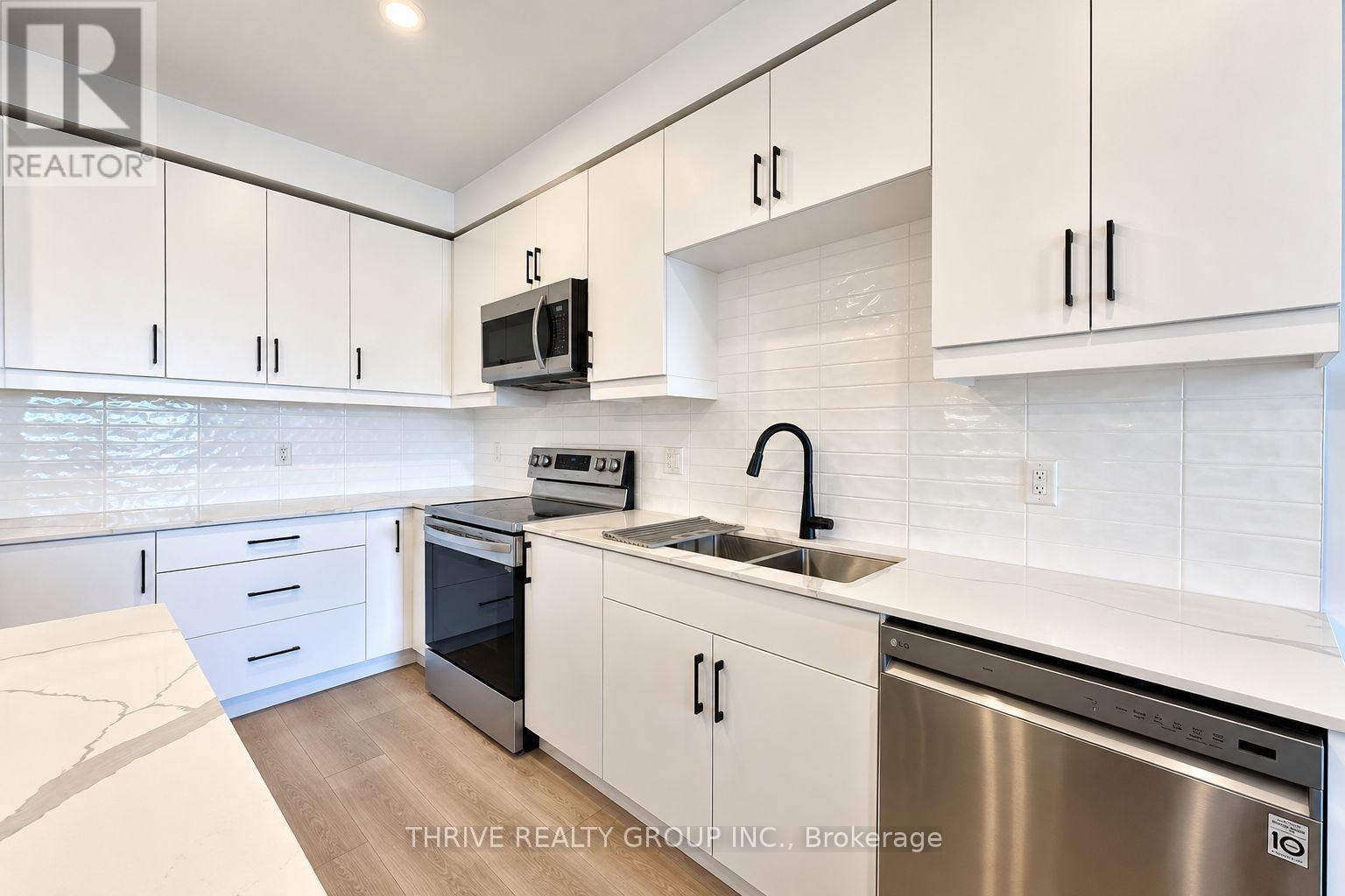 183 - 3900 Savoy Street Property Photo 9