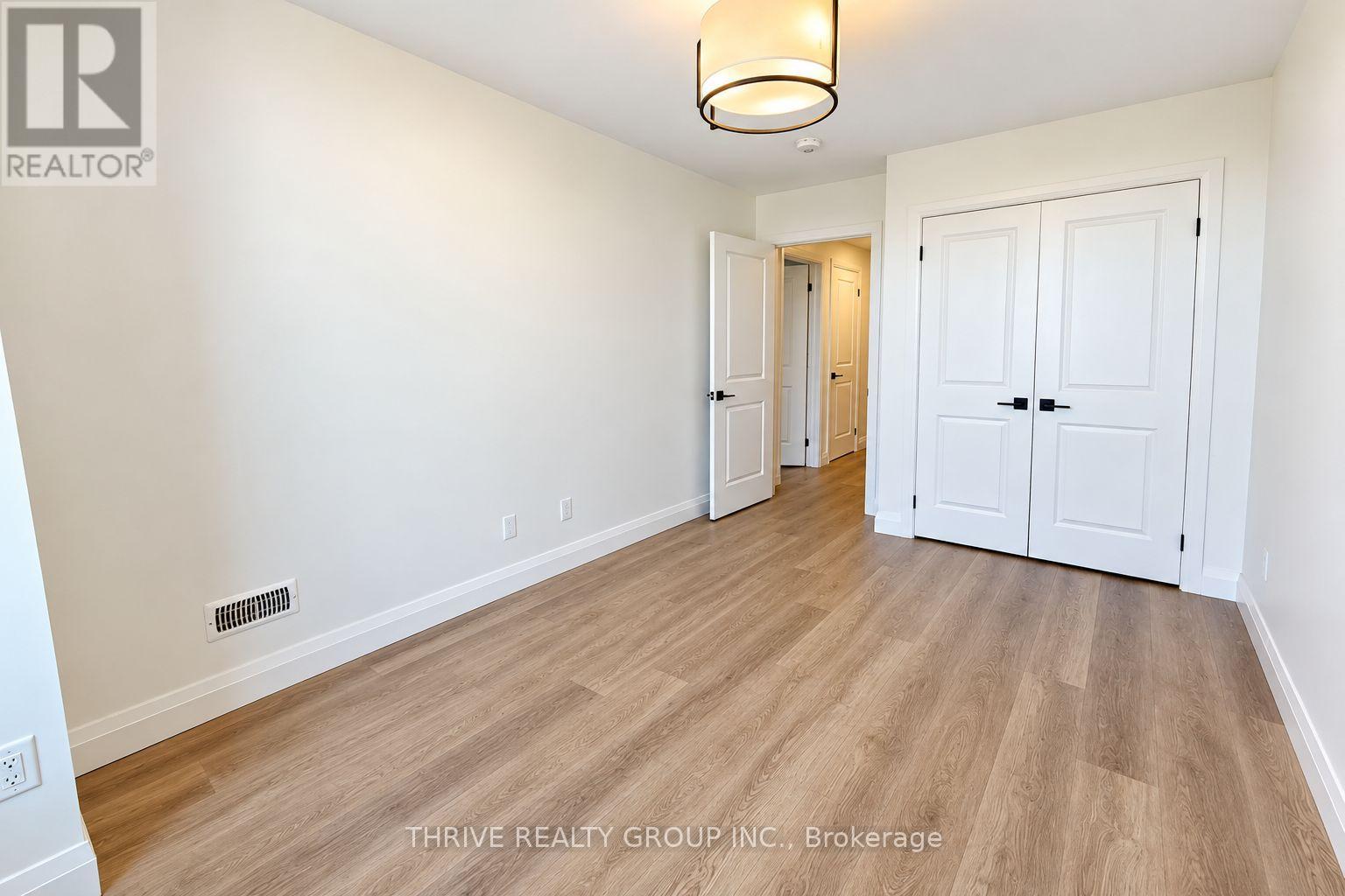 183 - 3900 Savoy Street Property Photo 24