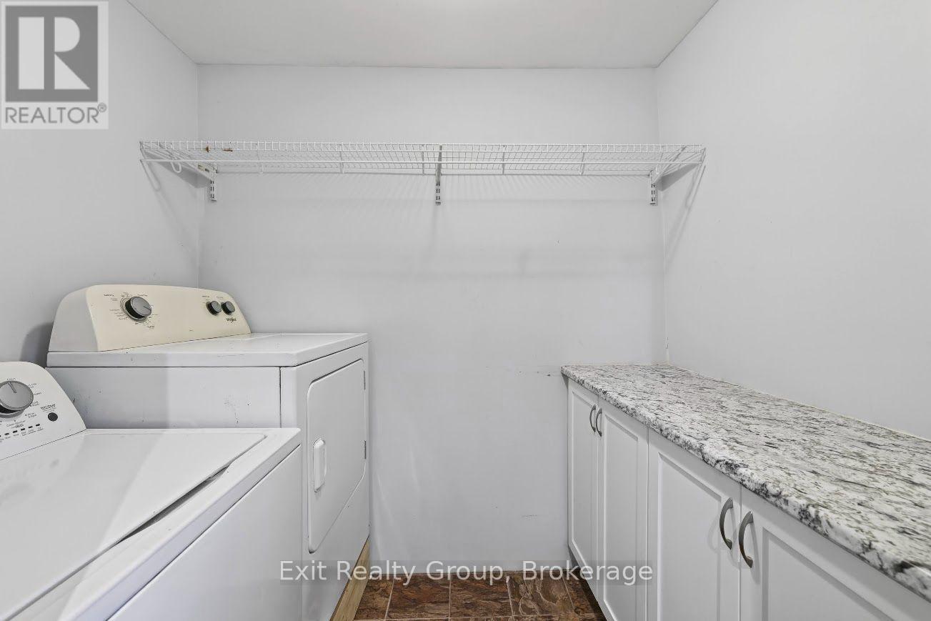 2343 Upper Flinton Road Property Photo 7
