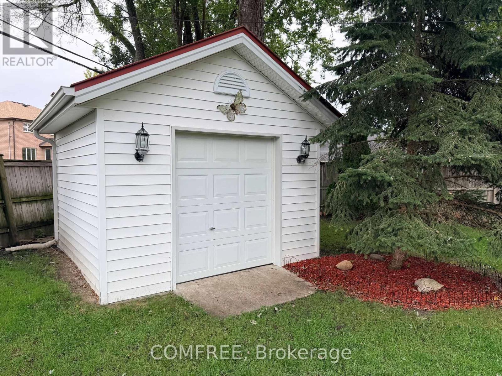 162 Grace Road Property Photo 24