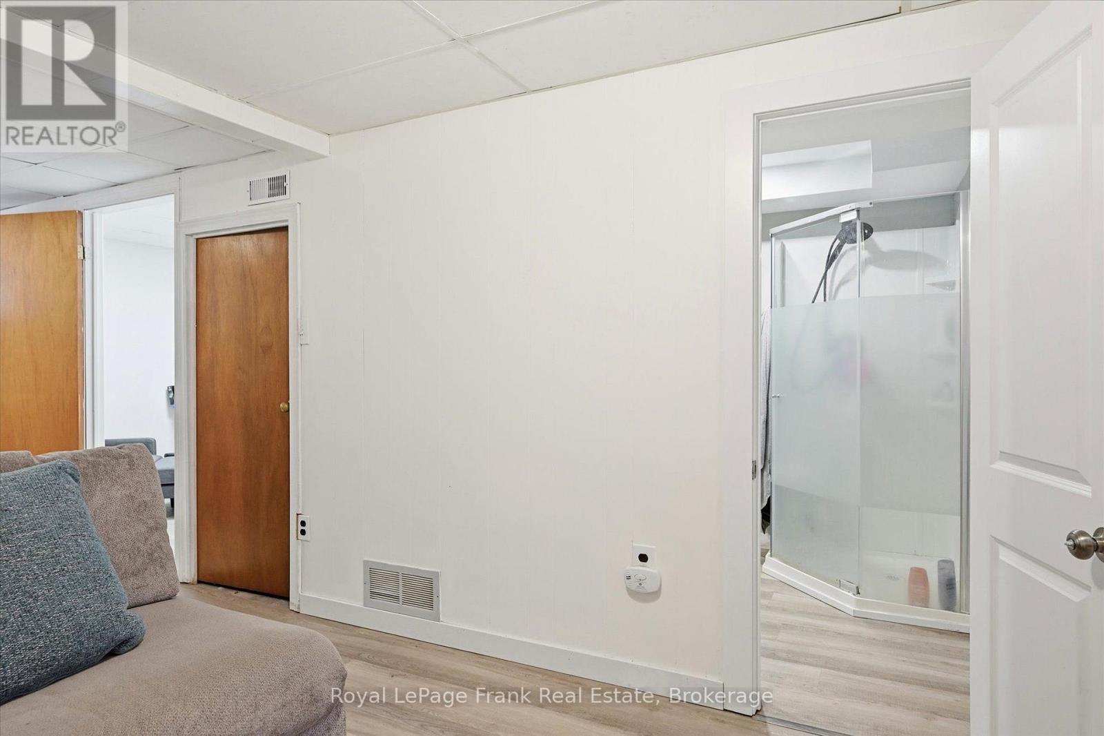 130 Maria Street Property Photo 25