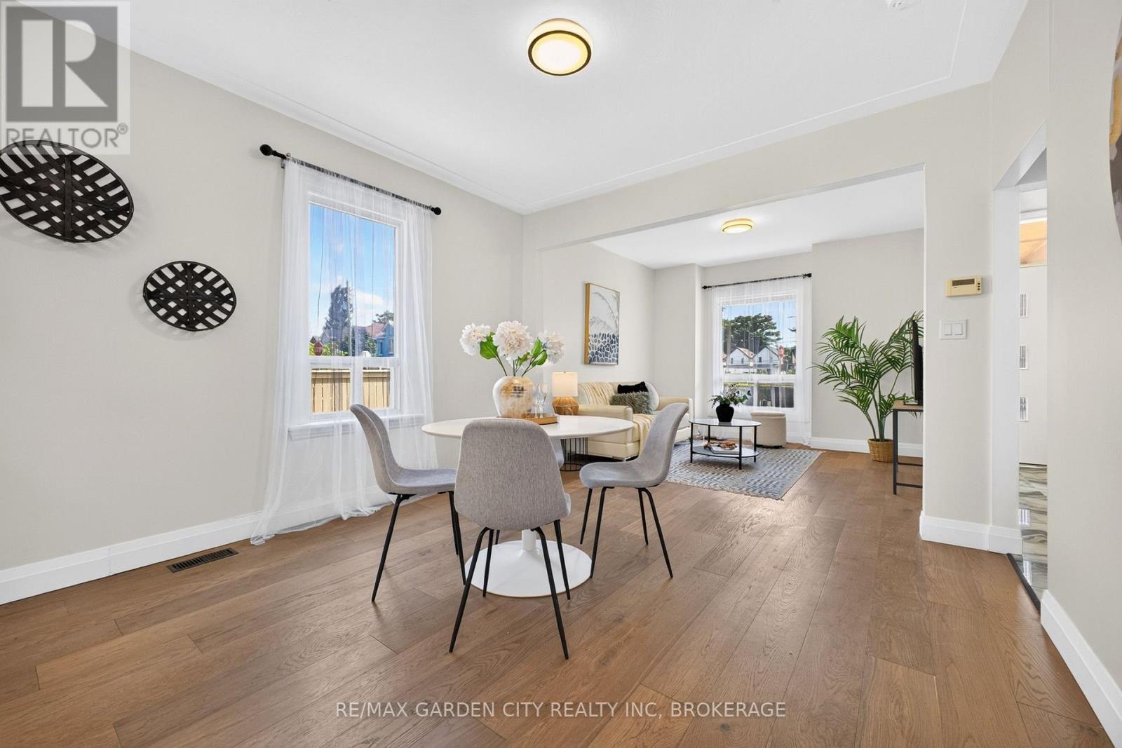 75 Keith Street Property Photo 8