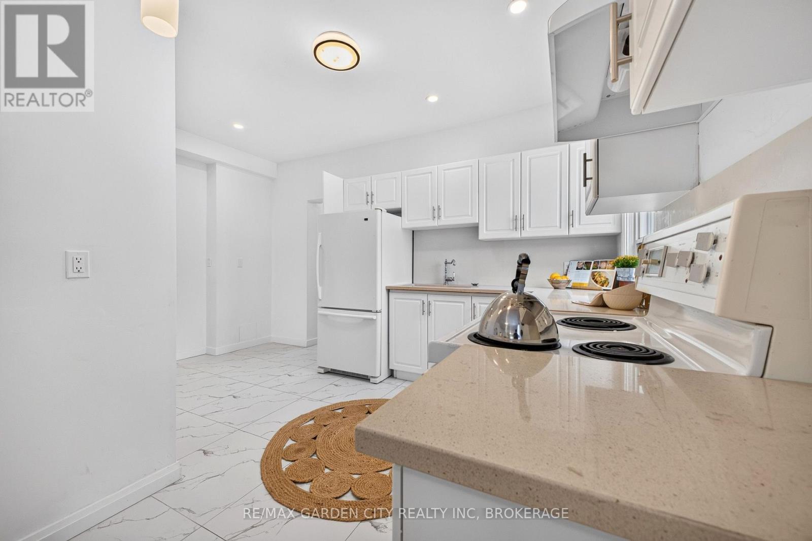 75 Keith Street Property Photo 17