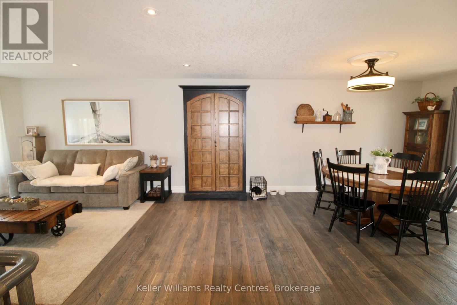 102 Tower Road Property Photo 14