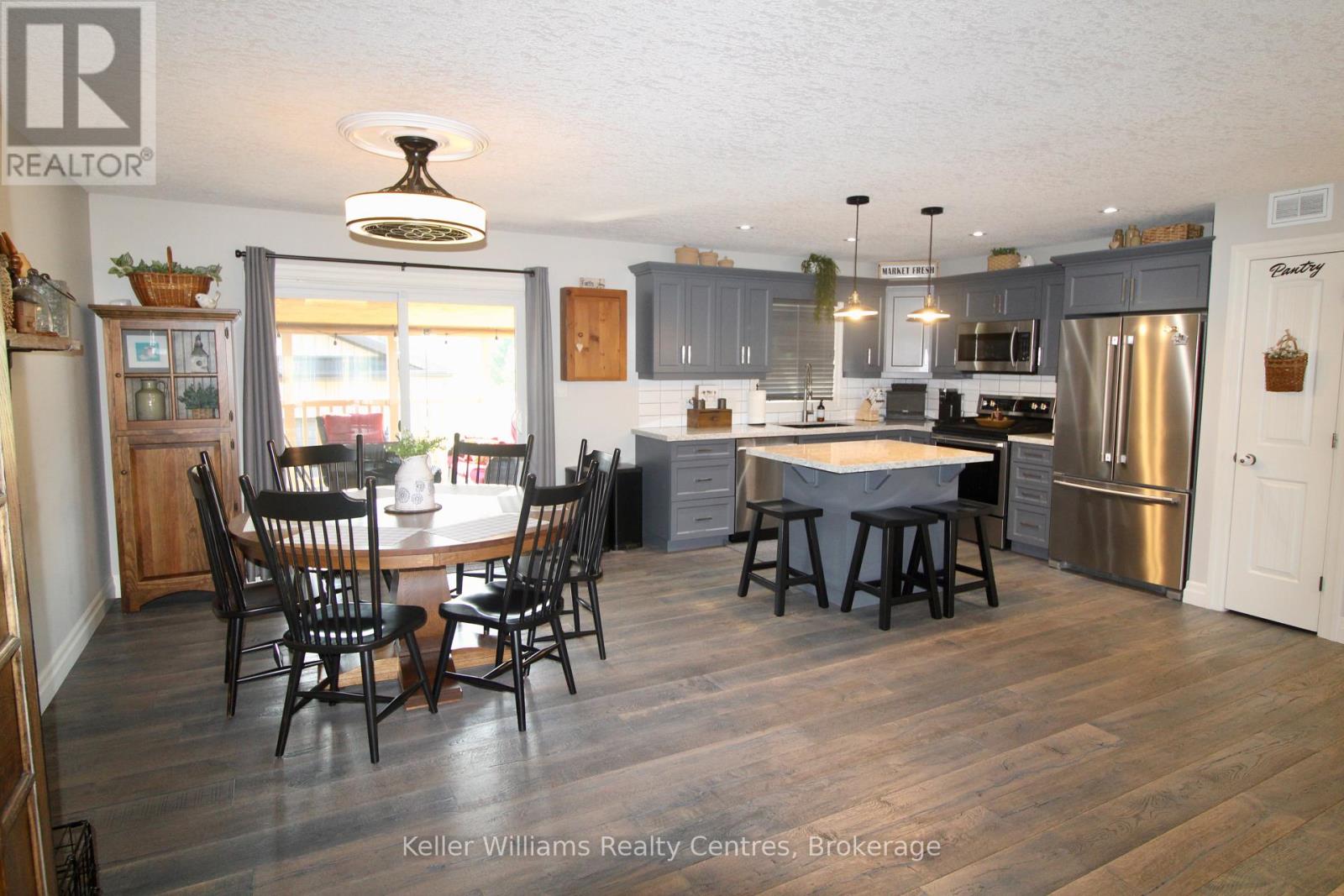 102 Tower Road Property Photo 16