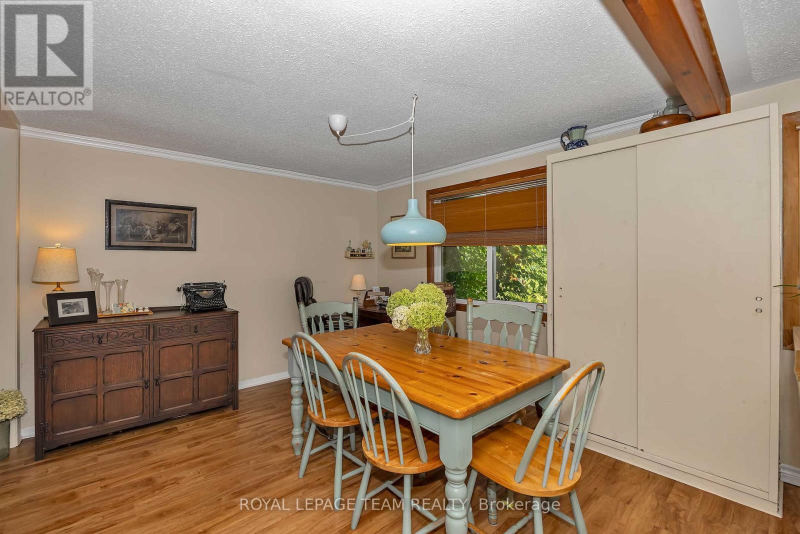 F - 1516 Beaverpond Drive Property Photo 10