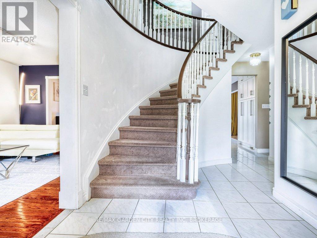 20 Consiglia Drive Property Photo 6