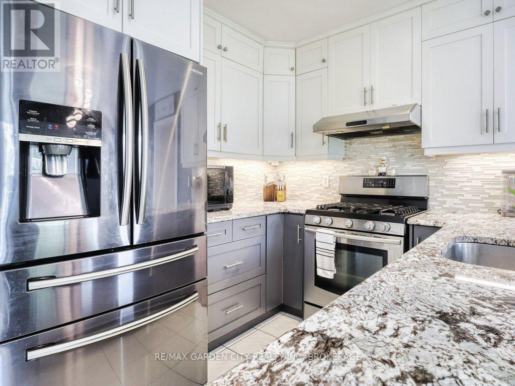 20 Consiglia Drive Property Photo 15