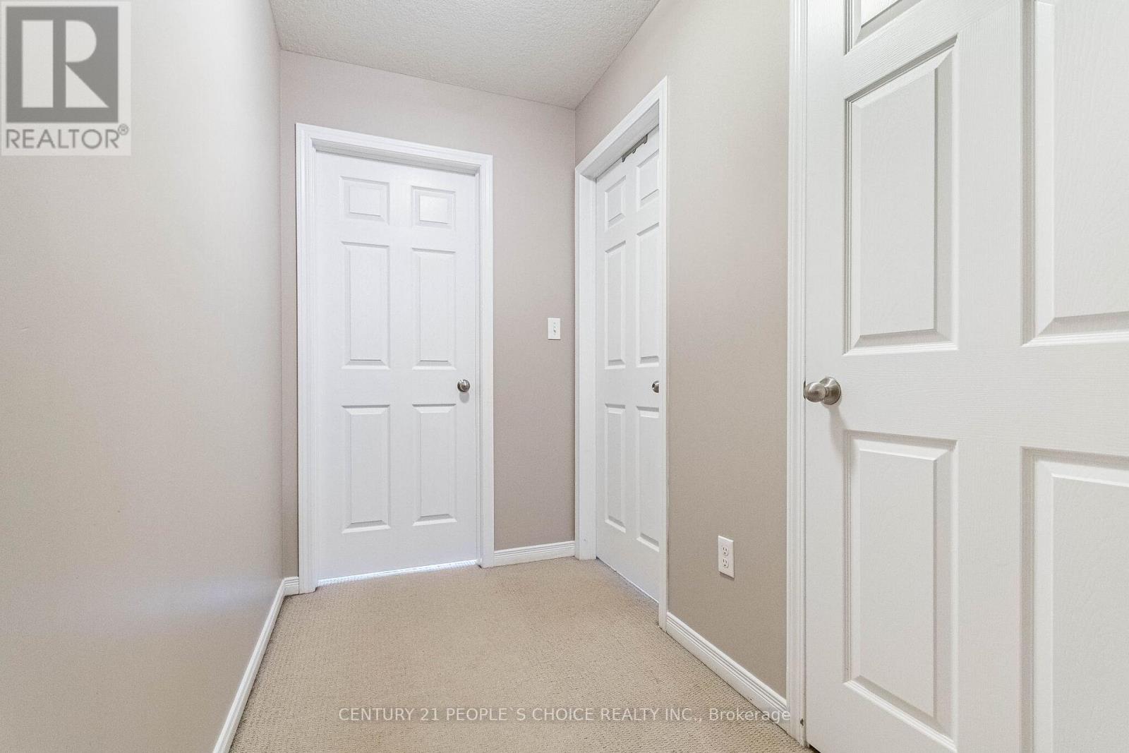 9 - 35 Mountford Drive Property Photo 27